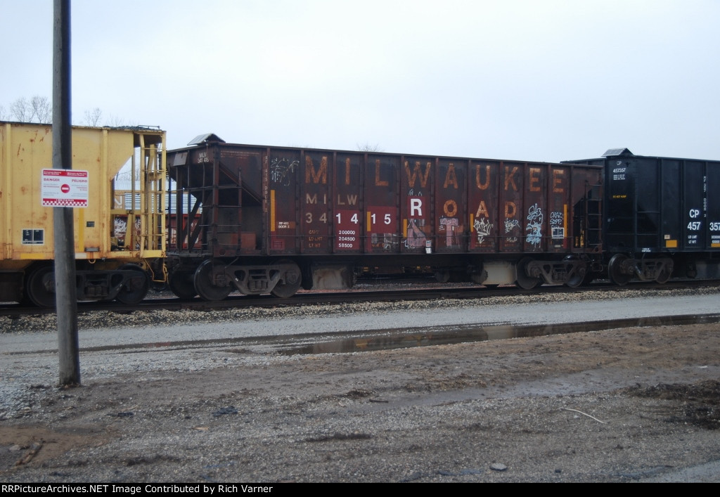 MILW. Ballast Hopper # 341415